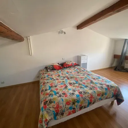 Apartment Cocon De L'ecusson, 3 Avec Clim Nimes