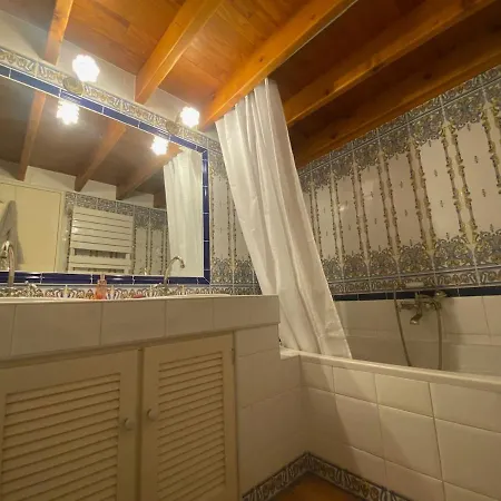 Apartment Cocon De L'ecusson, 3 Avec Clim Nimes