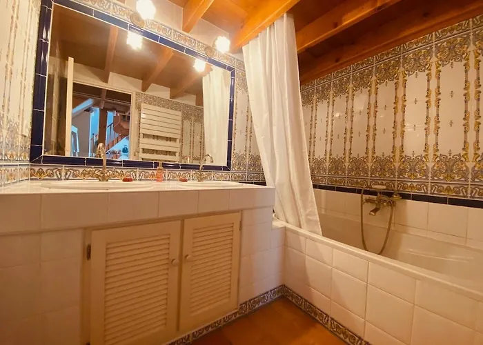 Cocon De L'ecusson, 3 Avec Clim Apartment *